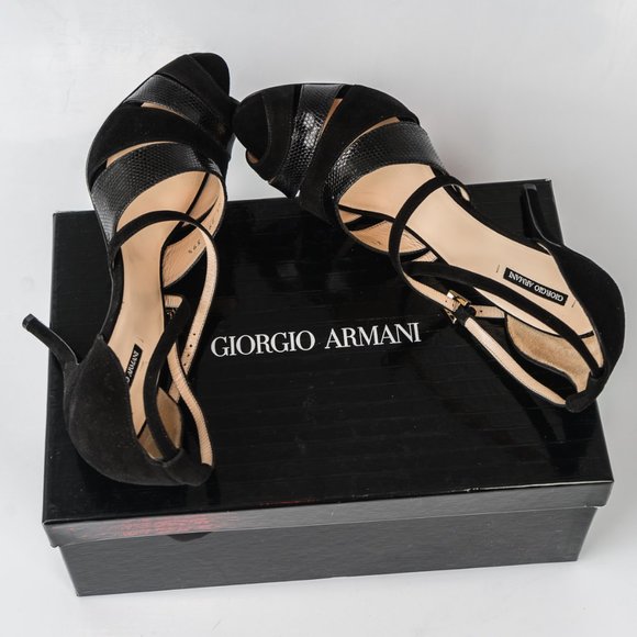 NIB 🌟Host Pick 🌟Giorgio Armani Heels - 39 - Picture 7 of 8
